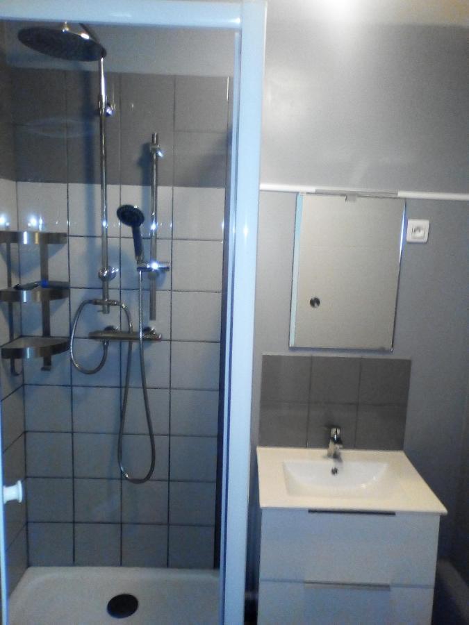 Appartement Residence Les Acacias Ax-les-Thermes Exterior foto